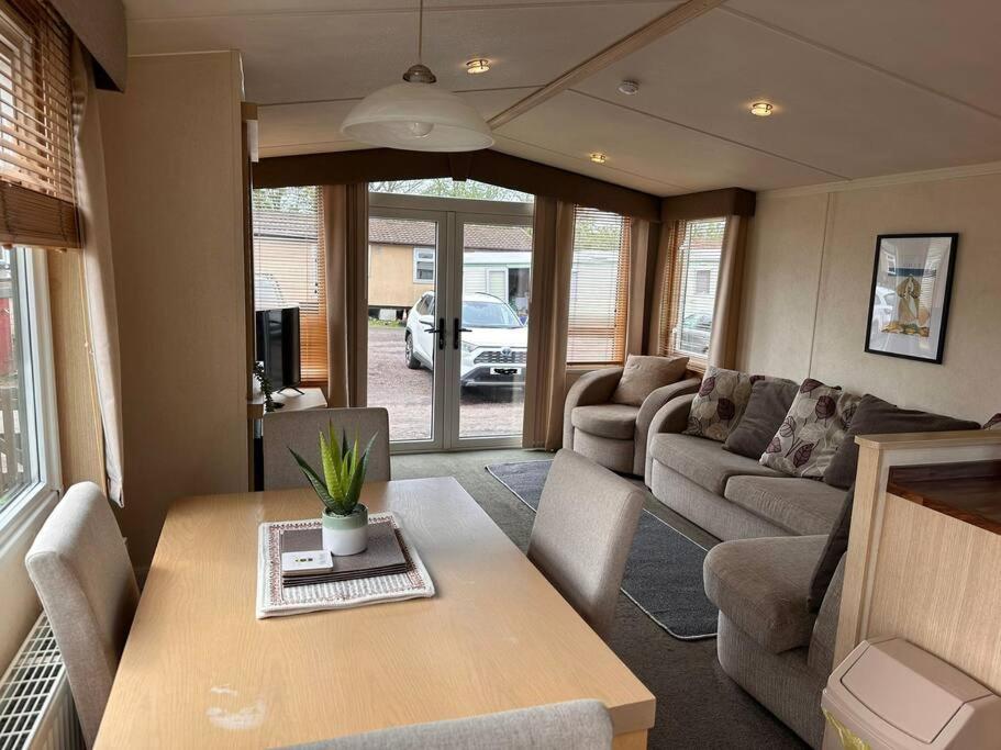 Swift Moselle 2 Bedroom Parkhome - Uddingston, Glasgow Zewnętrze zdjęcie